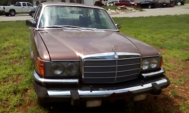 1978 Mercedes-Benz 400-Series