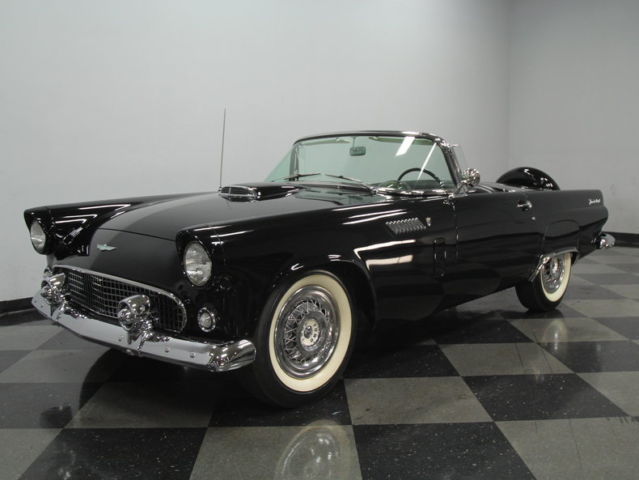 1956 Ford Thunderbird