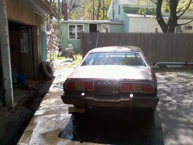 1975 Ford Mustang