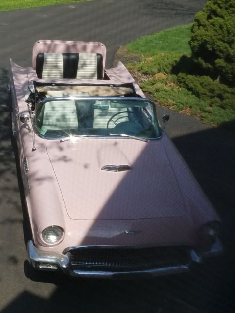 1957 Ford Thunderbird CONVERTABLE