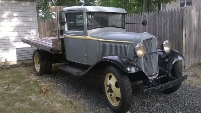 1933 Ford BB