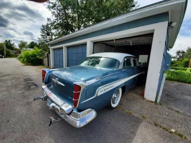 1955 Chrysler New Yorker Deluxe