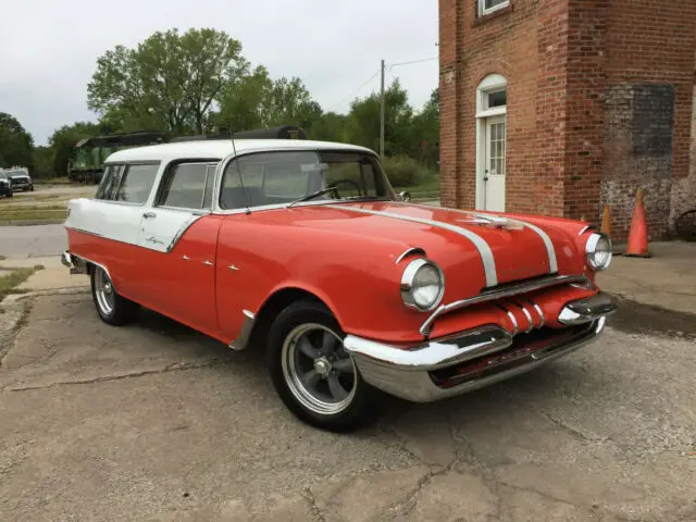 1955 Pontiac Safari Orange/White