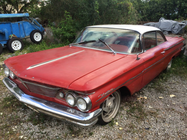 1960 Pontiac VENTURA 2 DOOR COUPE