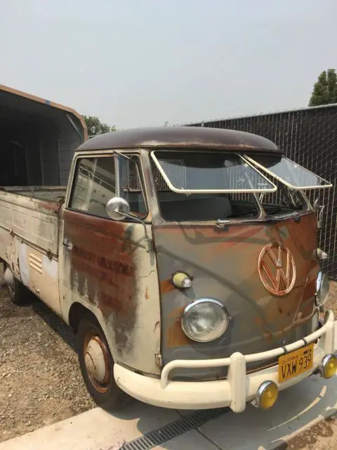 1960 Volkswagen Bus/Vanagon Half Cab/Truck