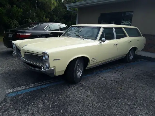 1966 Pontiac Tempest wagon