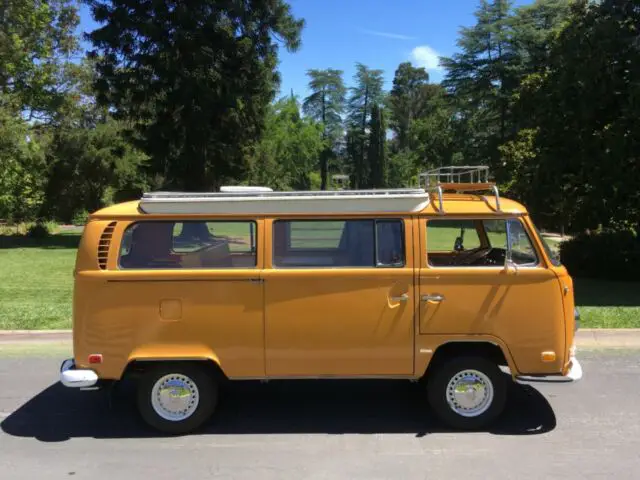 1971 Volkswagen Bus/Vanagon