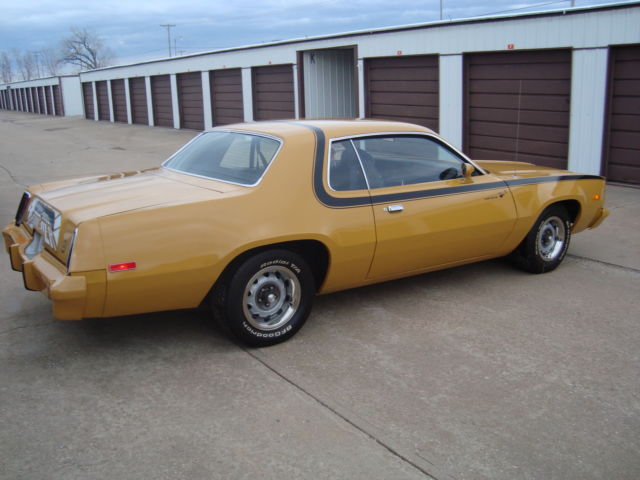 1975 Plymouth Road Runner