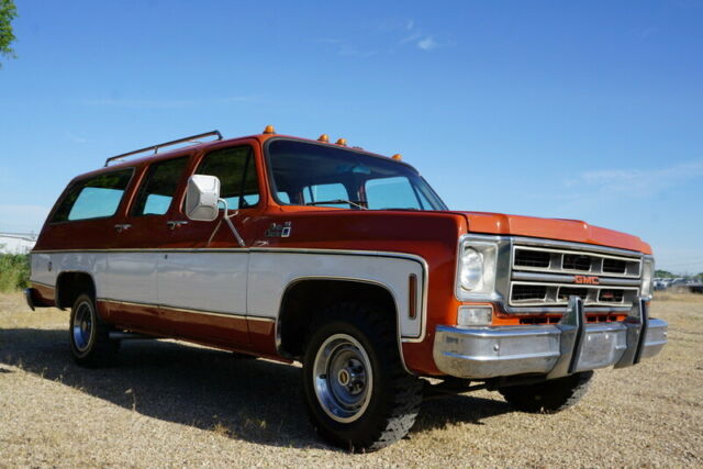 1976 Chevrolet Suburban Sierra Classic