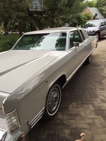 1977 Lincoln Continental Coupe