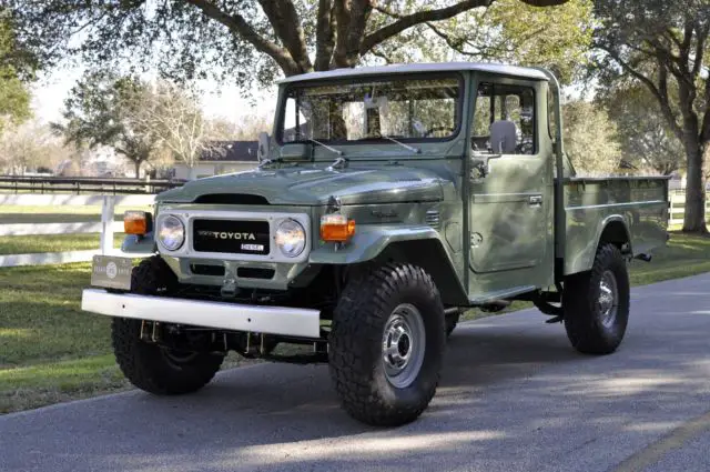 1978 Toyota Land Cruiser HJ45 Long Bed  (not FJ40 BJ40 FJ43)