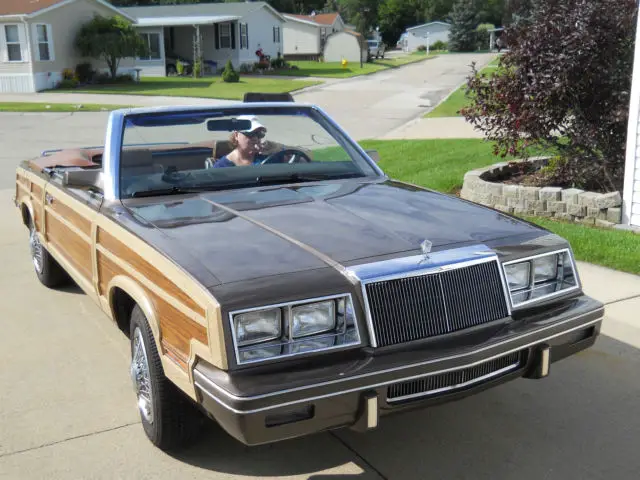 1984 Chrysler LeBaron Town & Country Mark Cross Edition