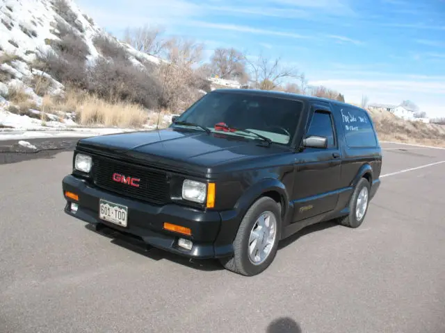 1993 GMC Typhoon SLT