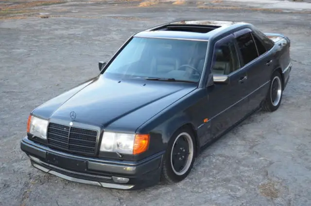 1990 Mercedes-Benz 300E AMG 3.4