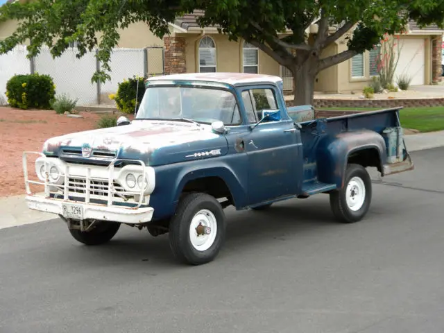 1960 Ford F-100 Four Wheel Drive Big Window