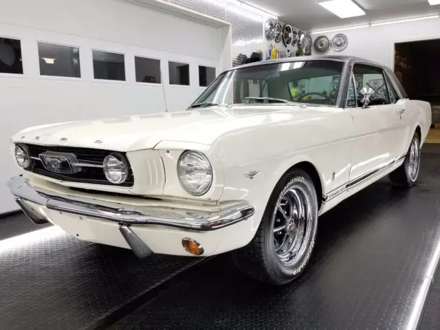 1966 Ford Mustang GT