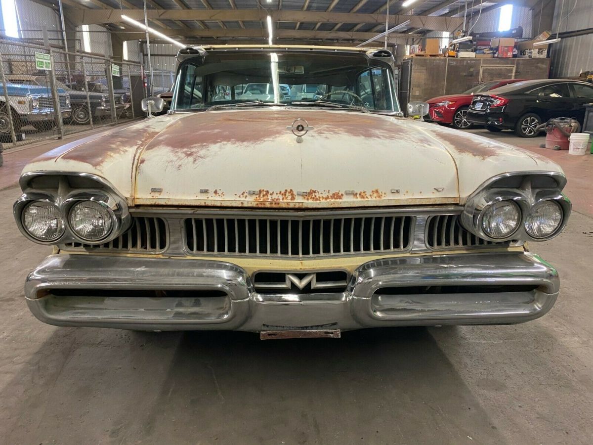 1957 Mercury Turnpike Cruiser