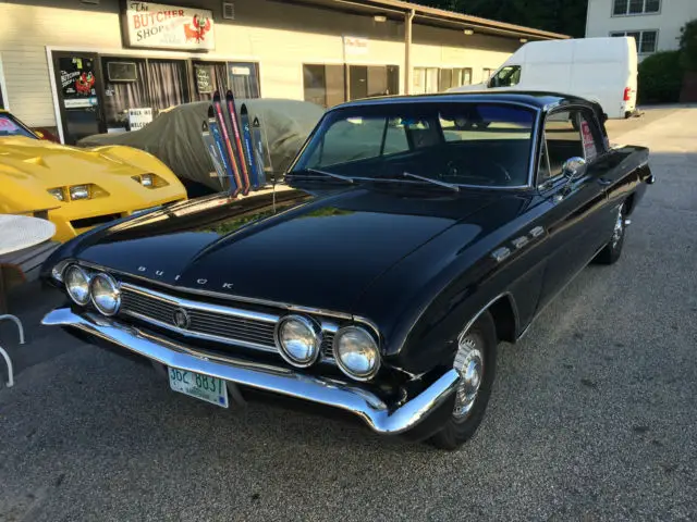 1962 Buick Skylark 2 door hardtop