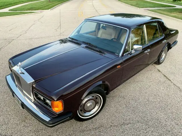 1981 Rolls-Royce Silver Spirit/Spur/Dawn 4 door sedan