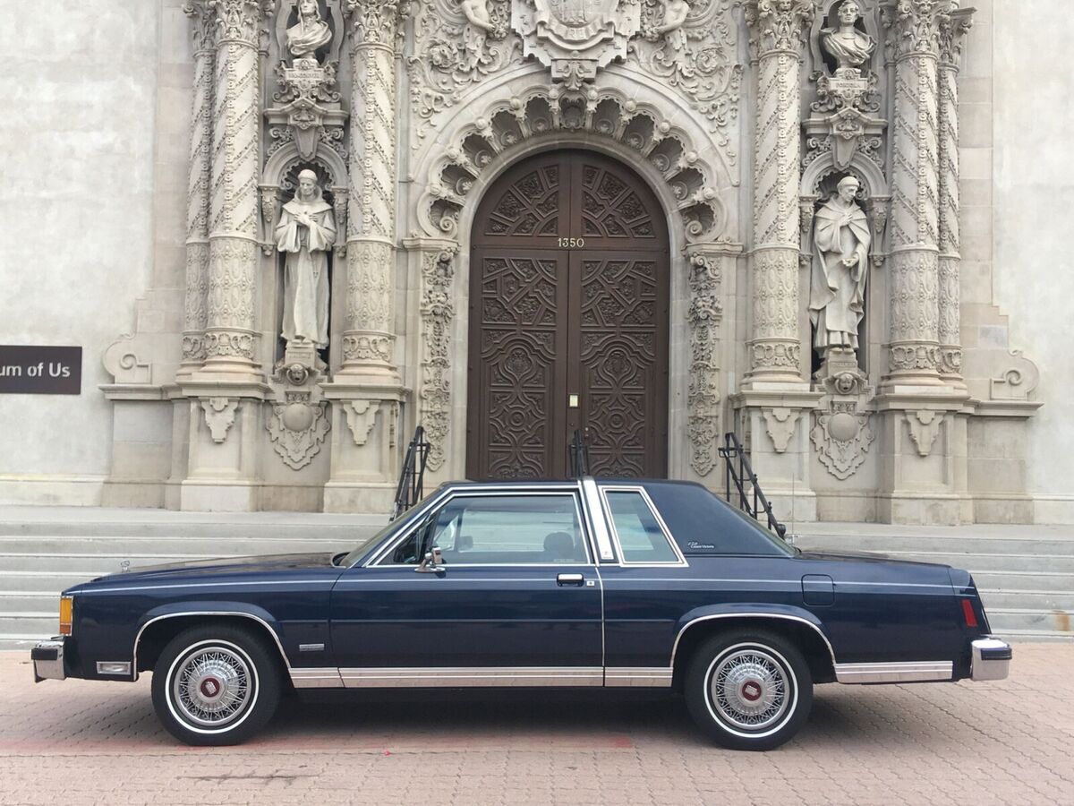 1984 Ford LTD Crown Victoria