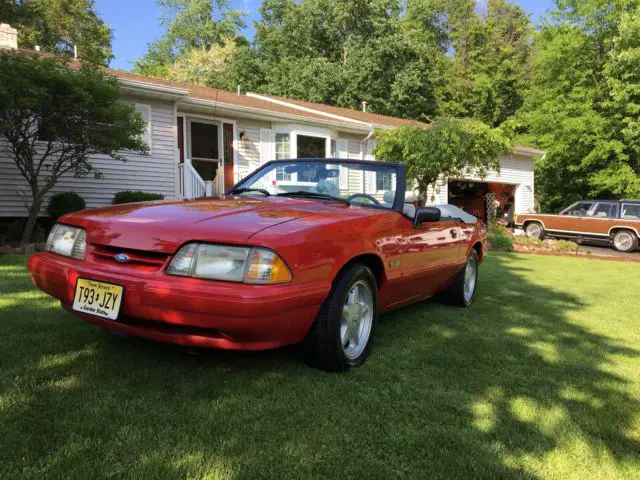 1992 Ford Mustang