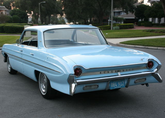 1961 Oldsmobile Eighty-Eight Dynamic