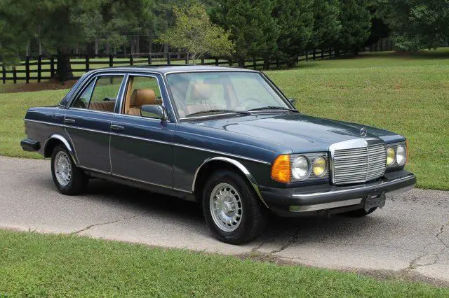 1985 Mercedes-Benz 300-Series