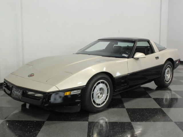 1986 Chevrolet Corvette Base Hatchback 2-Door