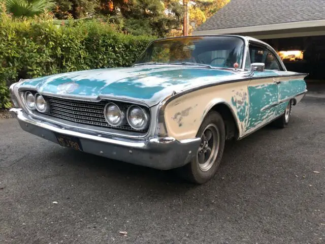 1960 Ford Galaxie Sunliner