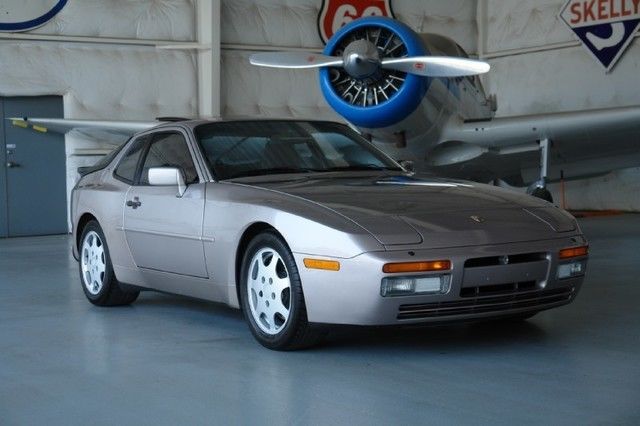 1988 Porsche 944 Turbo S