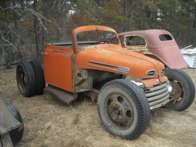 1948 Ford F-100