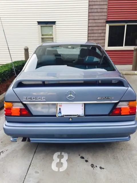 1988 Mercedes-Benz 300-Series