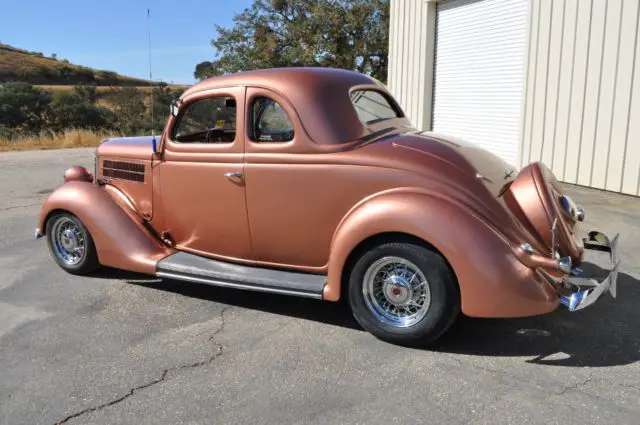 1936 Ford 5 Window Coupe Deluxe