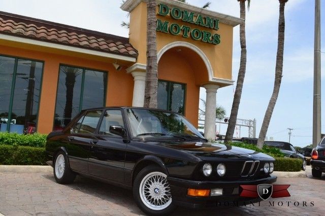 1988 BMW M5 M5