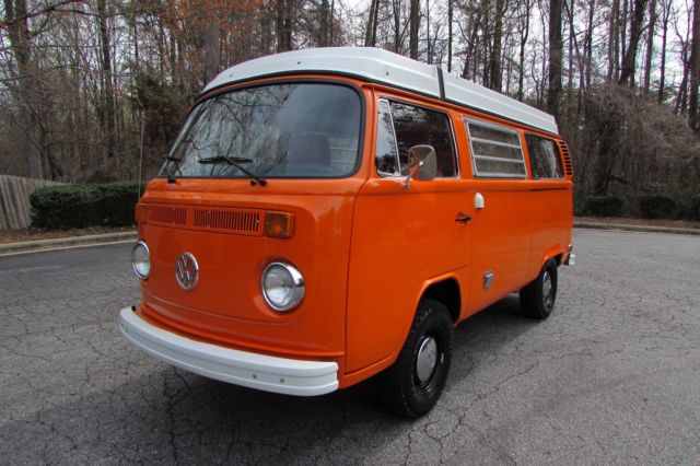 1974 Volkswagen Bus/Vanagon