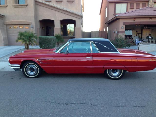 1965 Ford Thunderbird