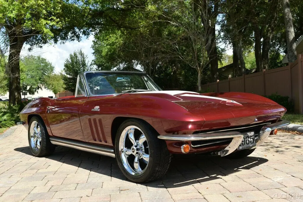 1965 Chevrolet Corvette Convertible w/ Hard & Soft Top, 396ci 4 Speed