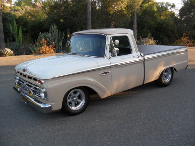 1966 Ford F-100 2 Door