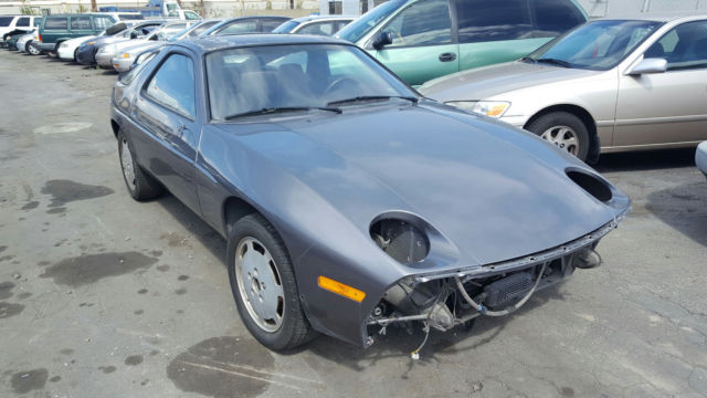 1986 Porsche 928