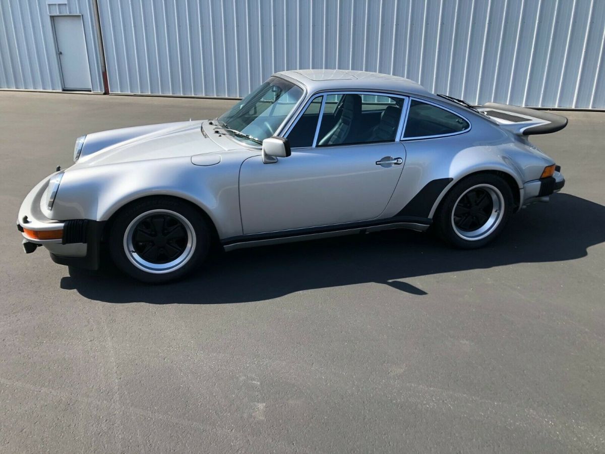 1977 Porsche 911