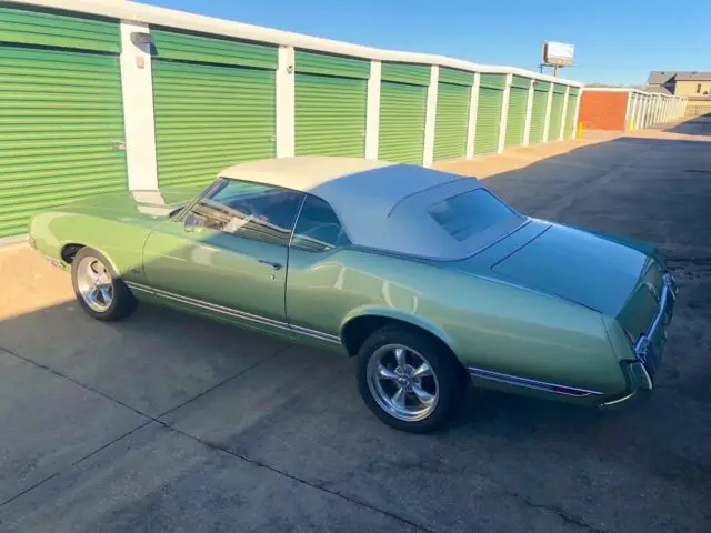 1970 Oldsmobile Cutlass