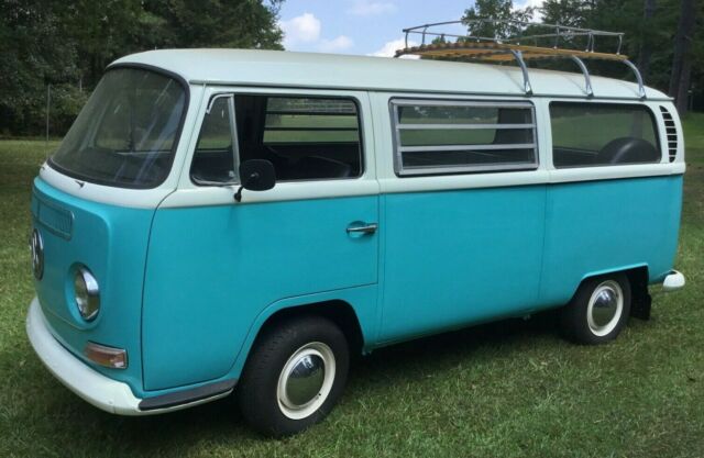 1969 Volkswagen Bus/Vanagon