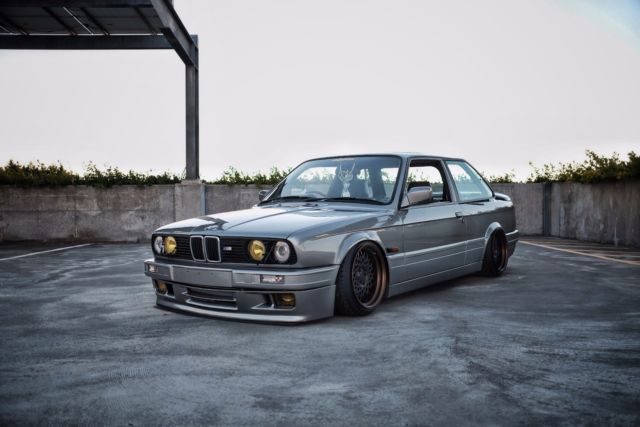 1989 BMW 3-Series 325is