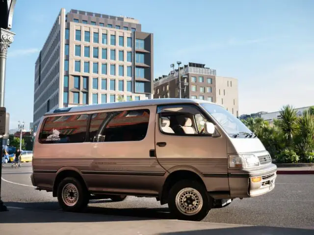 1994 Toyota HiAce Super Custom