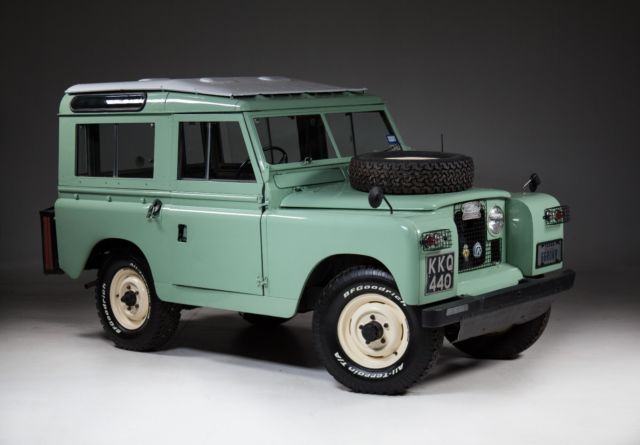 1966 Land Rover Series 2A