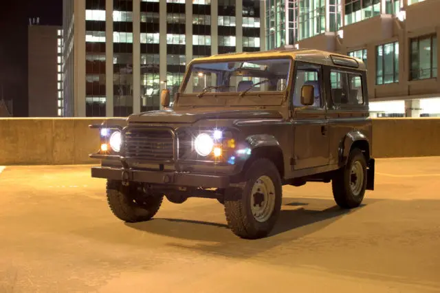 1985 Land Rover Defender