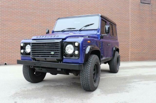 1990 Land Rover Defender