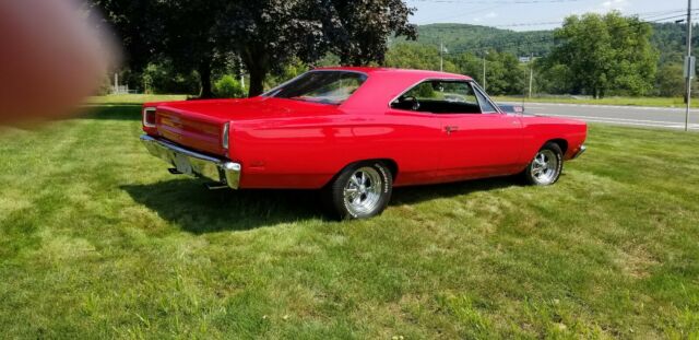 1969 Plymouth Road Runner BLACK AND RED