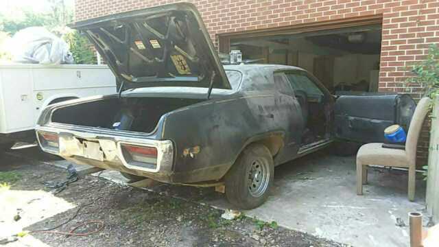 1972 Plymouth Road Runner ROADRUNNER