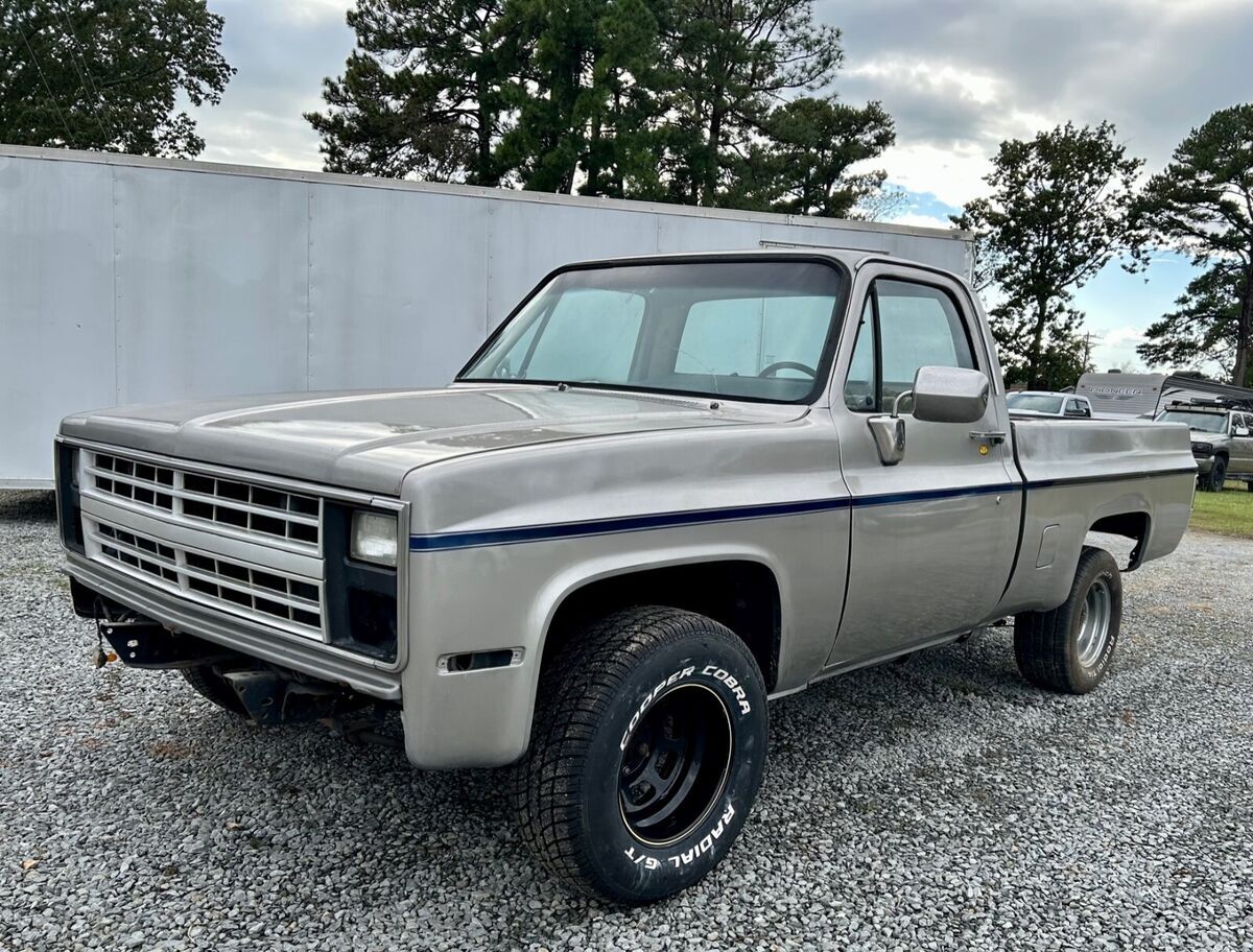 1987 GMC Sierra 1500 Roller Project NO MOTOR NO TRANSMISSION $3500